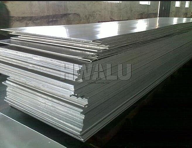 mill finish aluminium sheet1100 lembaran aluminium sebagian besar digunakan untuk beberapa bagian yang membutuhkan sifat pembentukan dan pemrosesan yang baik 6063 lembaran aluminium?