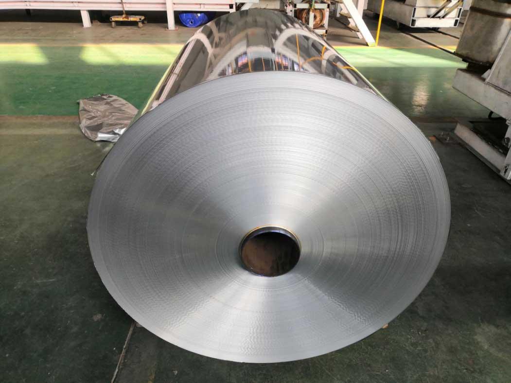Duża rolka folii aluminiowej o dużej wytrzymałości