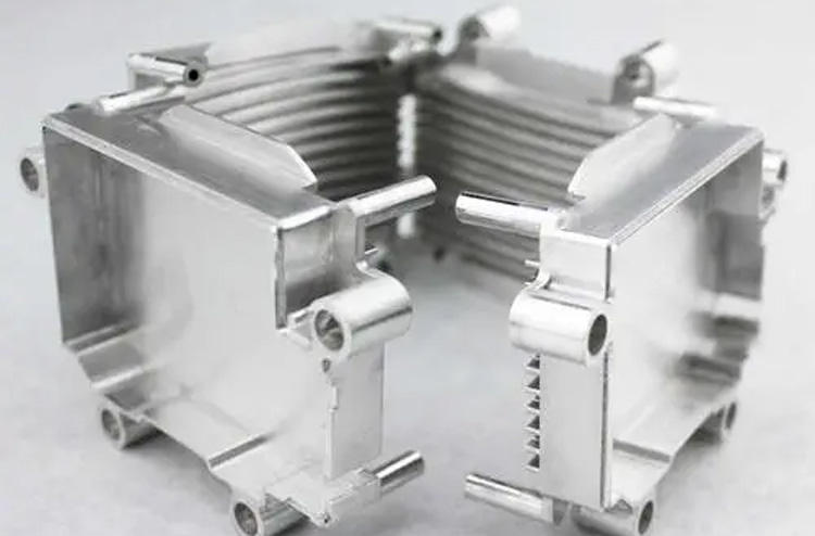 Precision instruments made of anodized aluminium